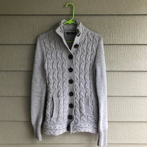 Women’s Patty Boutik Button Down Sweater